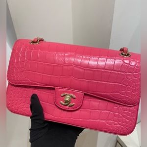 Chanel Hot Pink Medium Crocodile DF